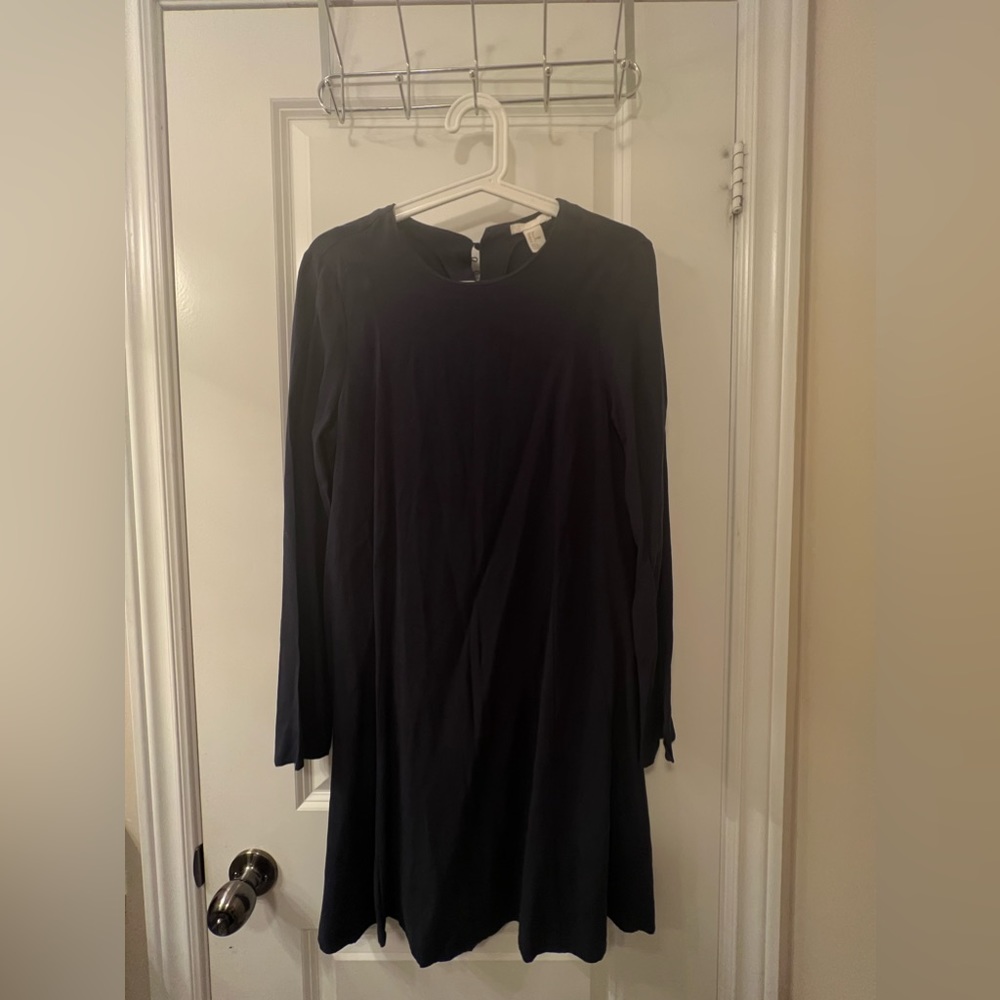 Dark blue dress